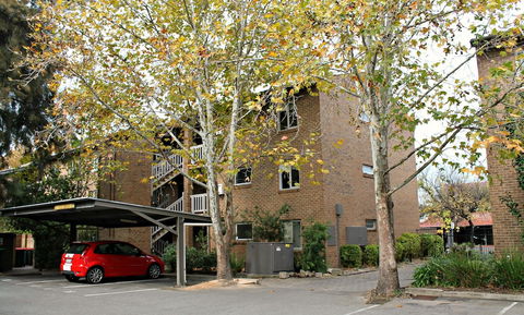 Adelaide Dresscircle Apartments - Archer Street - Foster Accommodation 1