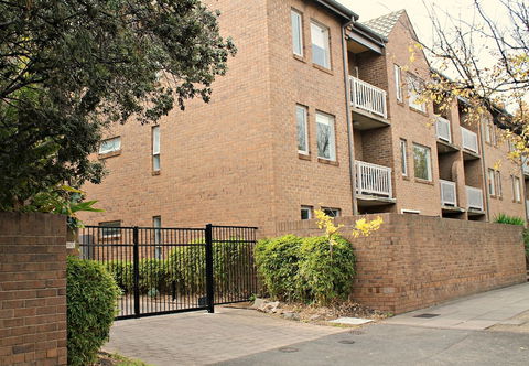 Adelaide Dresscircle Apartments - Archer Street - Foster Accommodation 3