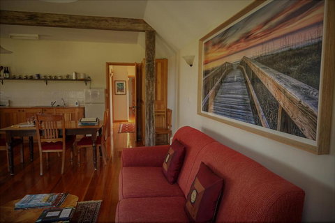 Herons Rise Vineyard Accommodation - Foster Accommodation 2