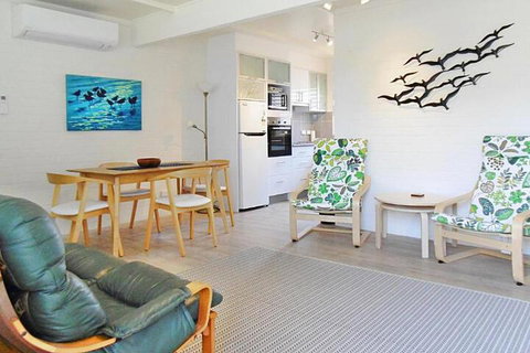 Seaspray - Foster Accommodation 6