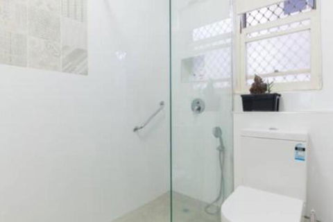 Broadway Apartments - Foster Accommodation 6