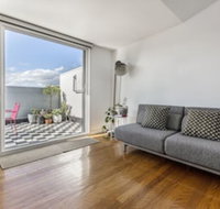 Fabulous Fitzroy Converted Warehouse - Foster Accommodation