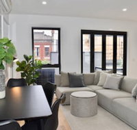 Brand New 2 Bed Apartment With Stunning City Views - Foster Accommodation