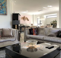 Luxury House Collection Four Beds - Foster Accommodation
