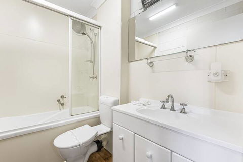 Regent Park - Foster Accommodation 7