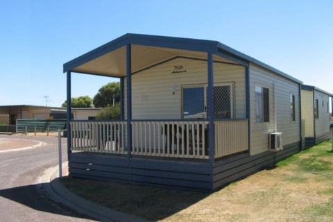 ARNO BAY CARAVAN PARK - Foster Accommodation 4