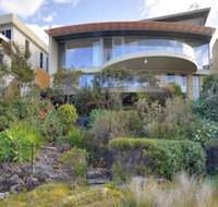 Whale View - Foster Accommodation