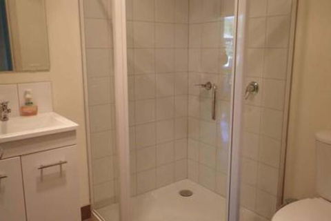 Elouera - Foster Accommodation 6