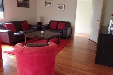 Elouera - Foster Accommodation 0