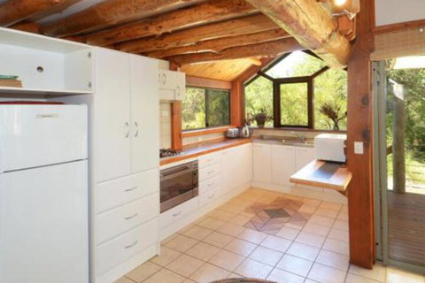 Bush N Waves - Foster Accommodation 3