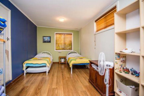 The Gee Beach House - Foster Accommodation 2