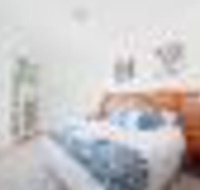 Breakwater Apartment Unit 205 / 2 Messines Street - Foster Accommodation