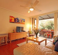 Colour Pop - Rejuvenate Stays - Foster Accommodation