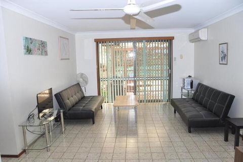 Rangehouse - Foster Accommodation 5