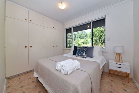 Comfy Home Near Airport & City 2280 - Foster Accommodation 6