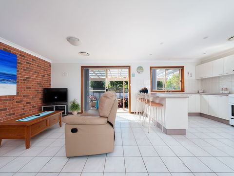 Little Rocky At Fingal Bay - Foster Accommodation 5
