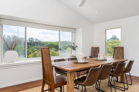 A PERFECT STAY - Byron's Brae - Foster Accommodation 7