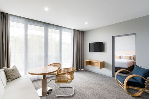 Abode Hotel Malua Bay - Foster Accommodation 4