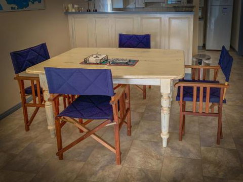 Gone Fishing - Foster Accommodation 3