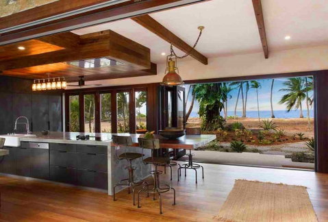 Spice At Oak Absolute Oceanfront House - Foster Accommodation 4