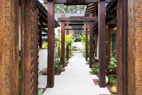 Spice At Oak Absolute Oceanfront House - Foster Accommodation 1