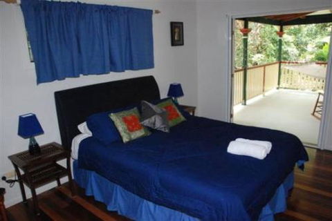 Appian Beach House - Foster Accommodation 5