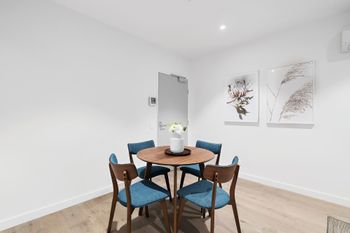 Roomerang At Garden Hill 1 - Foster Accommodation 6
