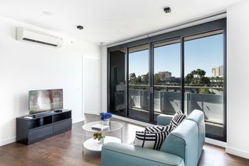 Roomerang At Panorama Apartments 3 - Foster Accommodation 1
