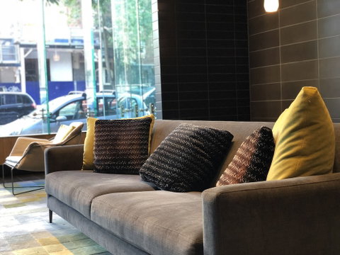 Comfy 2-Bedroom Apartment Level 5 - Foster Accommodation 2