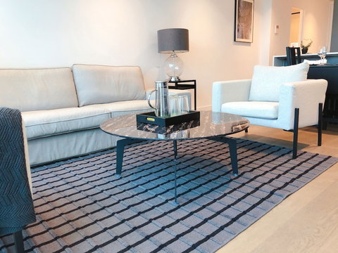 CBD Amazing View 2 Bedrooms Apartments - Foster Accommodation 4