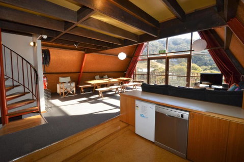 Moonbah Ski Lodge - Foster Accommodation 4