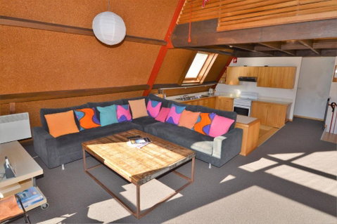Moonbah Ski Lodge - Foster Accommodation 6