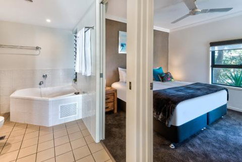 Oasis Apartments - Foster Accommodation 4