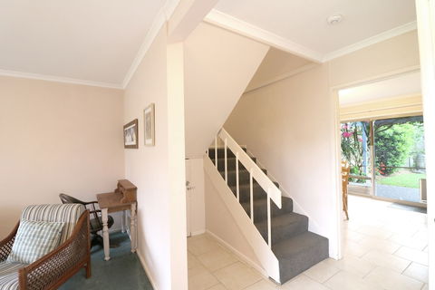 Alloway - Foster Accommodation 6