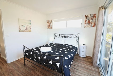 Beachcomber Pet Friendly - Foster Accommodation 2