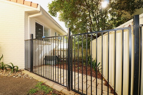 Beachcomber Pet Friendly - Foster Accommodation 6