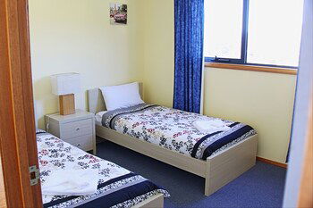 Douglas Street - Foster Accommodation 1