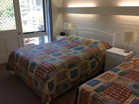 Como Lodge - Foster Accommodation 2