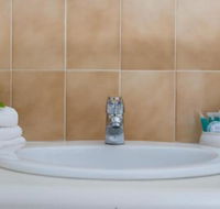 Budget Apartment Trinity Beach