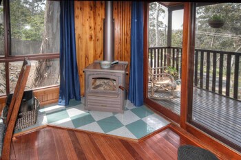Glendell Cottage - Foster Accommodation 0