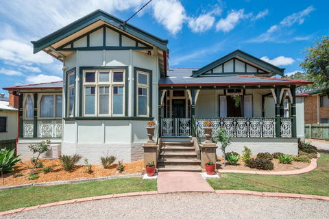 The Rosary - Foster Accommodation 1