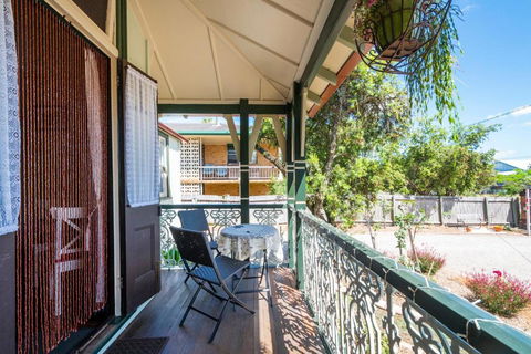 The Rosary - Foster Accommodation 6