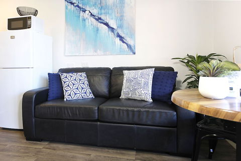 Apartments 521 - Foster Accommodation 2