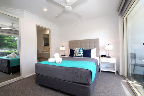 Apartments 521 - Foster Accommodation 0