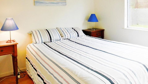 Seabreeze - Foster Accommodation 6