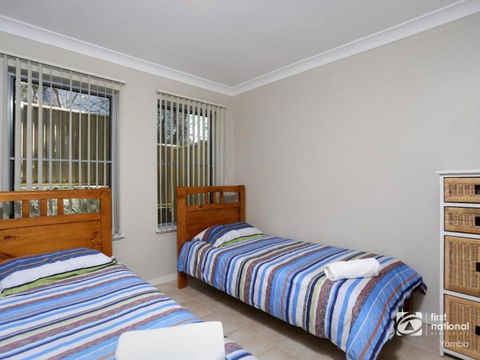 Angourie Blue 1 Great Ocean Views Surfing Beaches - Foster Accommodation 6