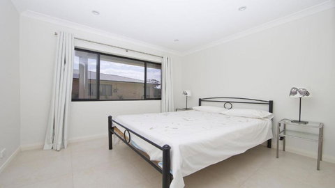 Ocean To Beach Luxury Hide Away - Foster Accommodation 4