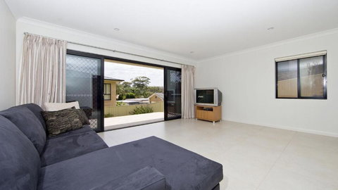 Ocean To Beach Luxury Hide Away - Foster Accommodation 2