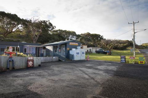 Arthur Riverfront & Sea Lodge Upstream - Foster Accommodation 4