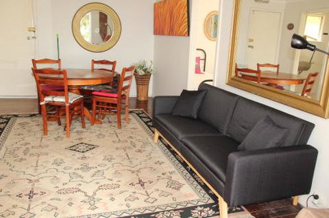 Brandis Beach House - Foster Accommodation 1
